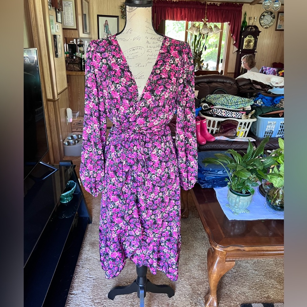 Boohoo Floral Long Sleeve Dress - Pink and Purple - Picture 5 of 16
